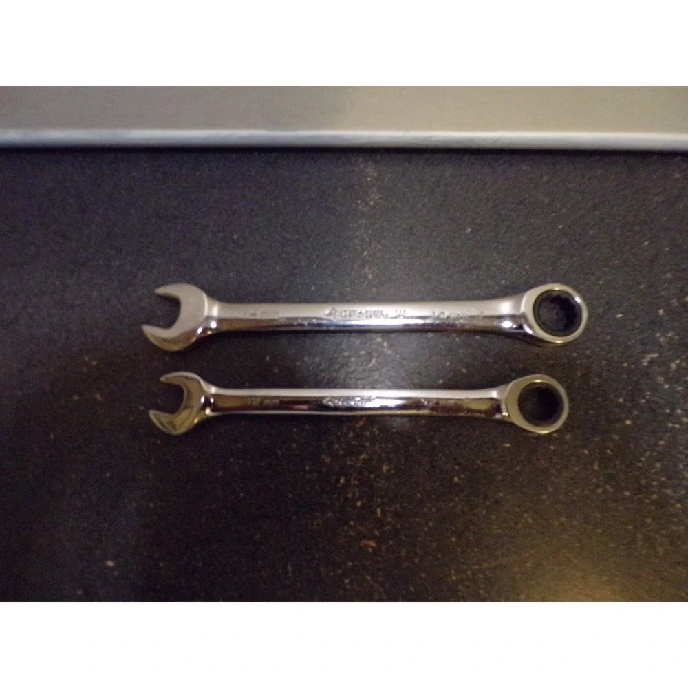 HUSKY 12MM AND 14MM COMBINATION RATCHETING  AND OPEN END WRENCH 12 POINT